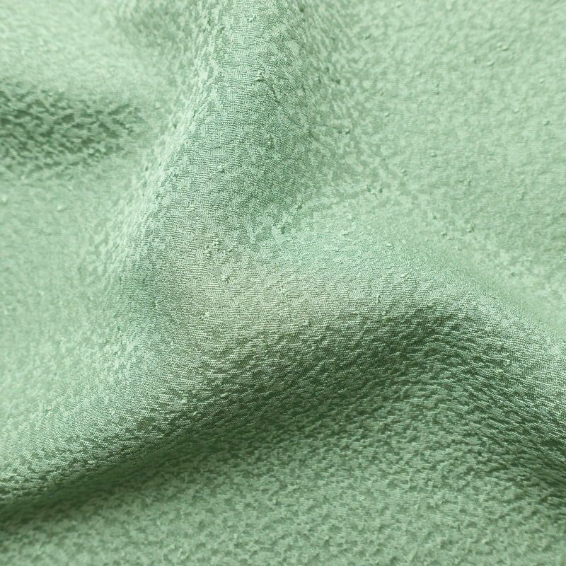 付け下げ 美品 スワトウ刺繍 正絹 幾何学柄・抽象柄 袷仕立て 身丈158.5cm 裄丈65cm 刺繍 一部しつけ糸付き フォーマル 着物 緑・うぐいす色_画像21