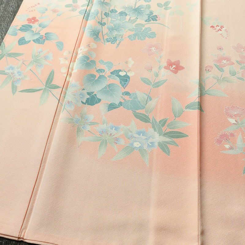 訪問着 加賀友禅 良品 落款入り 浜ちりめん 縮緬 正絹 花柄 袷仕立て 身丈160.5cm 裄丈65cm 一部しつけ糸付き 共八掛 フォーマル 着物 ピンク_画像4