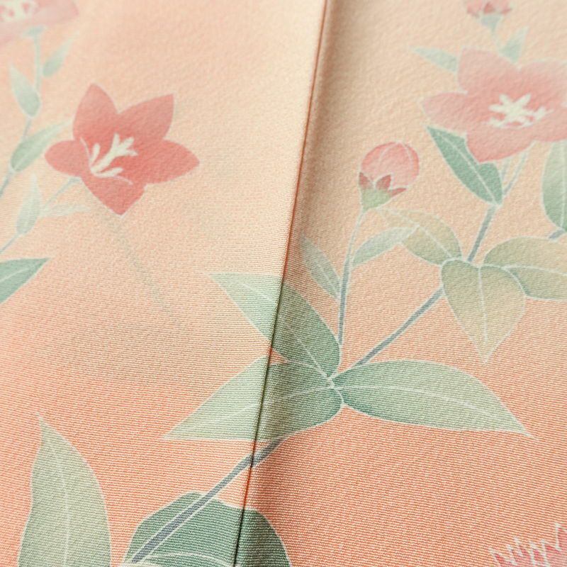 訪問着 加賀友禅 良品 落款入り 浜ちりめん 縮緬 正絹 花柄 袷仕立て 身丈160.5cm 裄丈65cm 一部しつけ糸付き 共八掛 フォーマル 着物 ピンク_画像9