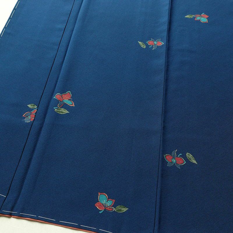 小紋 しつけ糸付き 縮緬 飛び柄 正絹 花柄 袷仕立て 身丈172cm 裄丈69cm 金彩 着物 青・紺_画像4