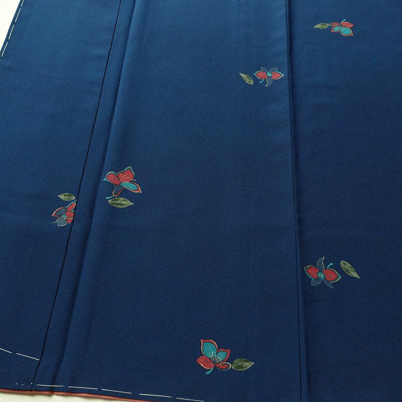 小紋 しつけ糸付き 縮緬 飛び柄 正絹 花柄 袷仕立て 身丈172cm 裄丈69cm 金彩 着物 青・紺_画像6