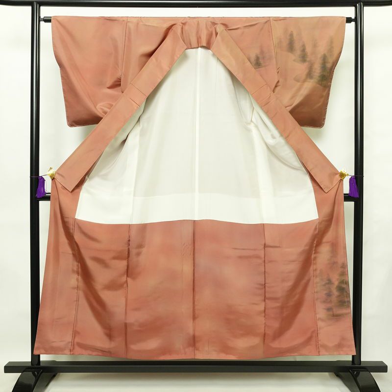 付け下げ 良品 落款入り 紬地 正絹 風景柄 袷仕立て 身丈155cm 裄丈64cm 一部しつけ糸付き フォーマル ぼかし 着物 橙_画像3