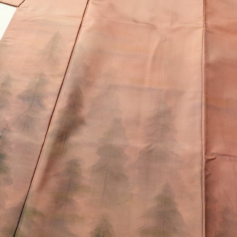 付け下げ 良品 落款入り 紬地 正絹 風景柄 袷仕立て 身丈155cm 裄丈64cm 一部しつけ糸付き フォーマル ぼかし 着物 橙_画像5