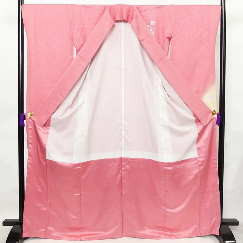振袖 正絹 花柄 袷仕立て 身丈167.5cm 裄丈69cm 金彩 着物 二十歳 ピンク_画像3