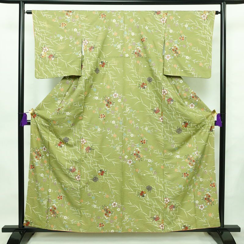 小紋 良品 ポリエステル 花柄 袷仕立て 身丈160cm 裄丈64cm 金彩 着物 緑・うぐいす色_画像1