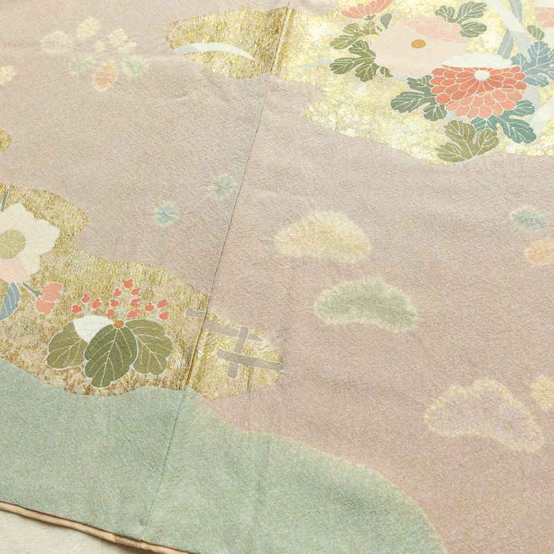訪問着 良品 縮緬 絞り 一つ紋付き 正絹 花柄 袷仕立て 身丈162cm 裄丈67cm 箔 菊 フォーマル 着物 ピンク_画像12