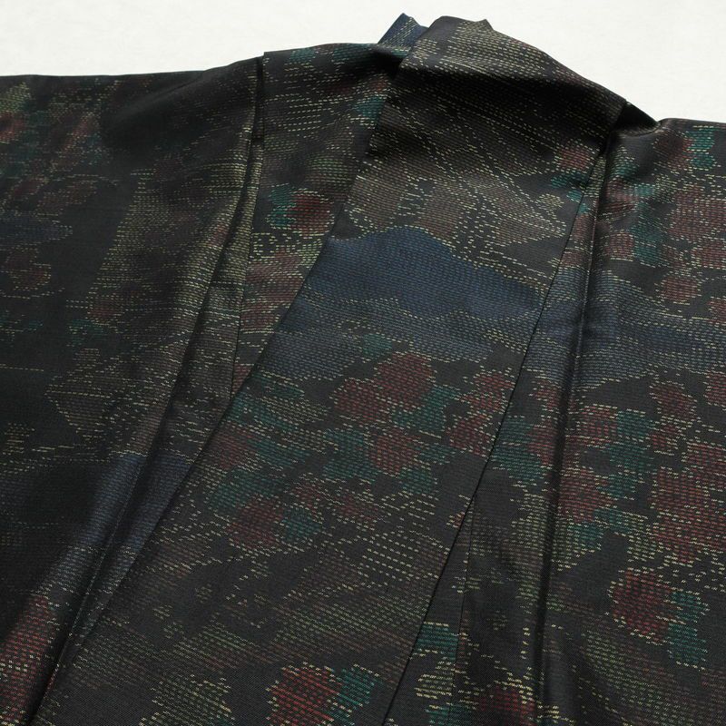 大島紬 良品 しつけ糸付き 正絹 証紙なし 風景柄 袷仕立て 身丈164cm 裄丈65cm 着物 多色使い_画像16