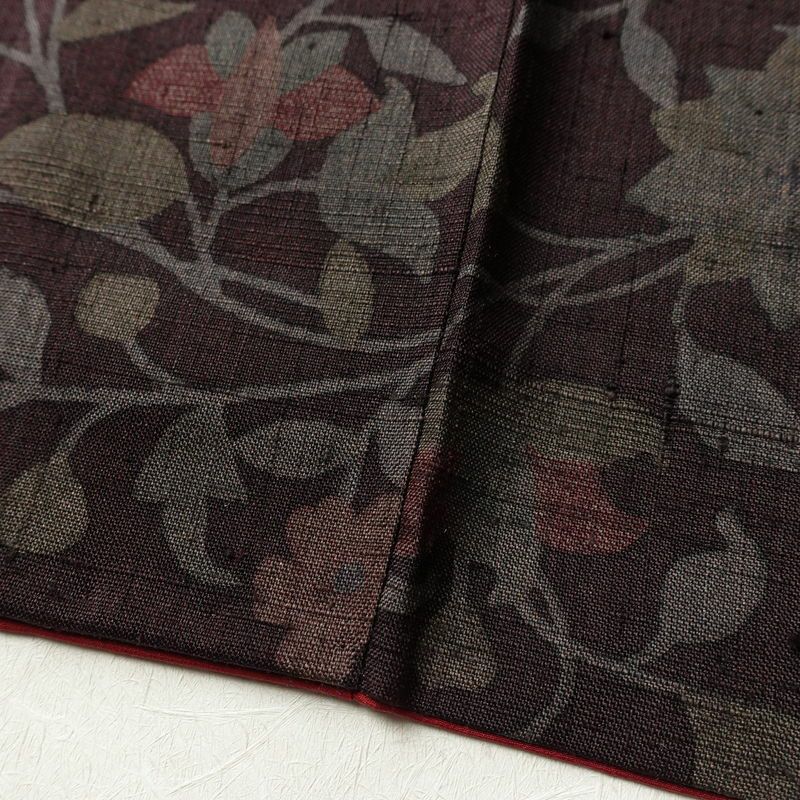 小紋 良品 紬地 正絹 木の葉・植物柄 袷仕立て 身丈161.5cm 裄丈66cm 着物 小豆・エンジ_画像11