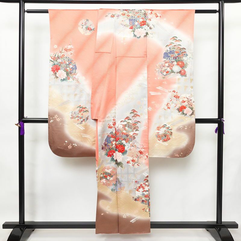 振袖 良品 正絹 花柄 袷仕立て 身丈155.5cm 裄丈65cm 箔 金彩 フォーマル 着物 ピンク_画像2