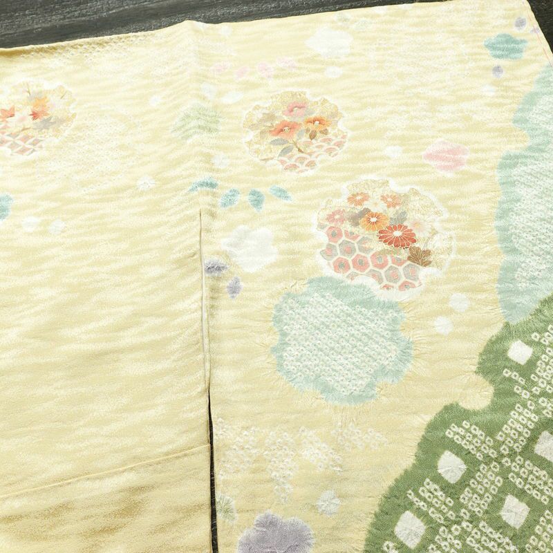 訪問着 美品 しつけ糸付き 絞り 正絹 古典柄 袷仕立て 身丈170.5cm 裄丈69cm 箔 共八掛 金彩 フォーマル 着物 クリーム_画像15