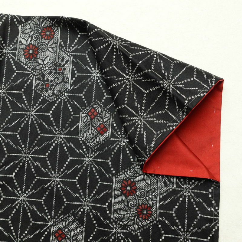 紬 美品 しつけ糸付き 正絹 麻の葉柄 袷仕立て 身丈159cm 裄丈65.5cm 花柄 着物 黒_画像14