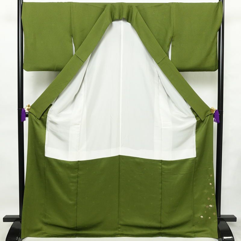 色無地 良品 草木染 一つ紋付き 正絹 花柄 袷仕立て 身丈171.5cm 裄丈71cm フォーマル 金彩 着物 緑・うぐいす色_画像3