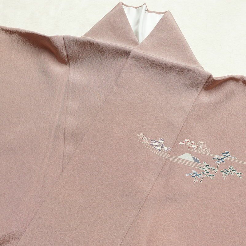 訪問着 良品 縮緬 正絹 風景柄 袷仕立て 身丈165cm 裄丈67.5cm 箔 一部しつけ糸付き フォーマル 着物 くすみピンク ピンク_画像17