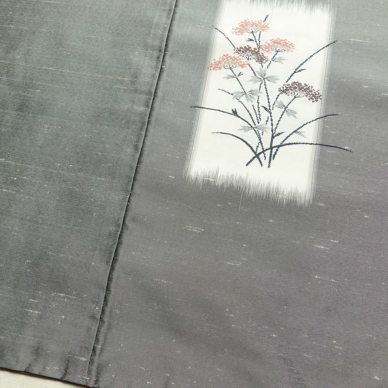 付け下げ 良品 紬地 正絹 木の葉・植物柄 袷仕立て 身丈157.5cm 裄丈64cm 着物 グレー_画像12