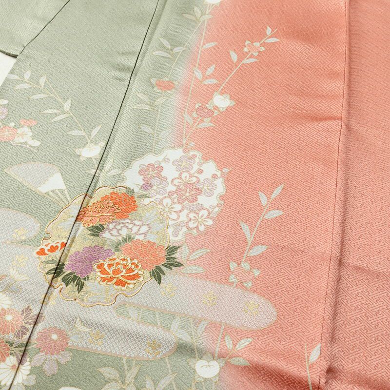 訪問着 美品 金駒刺繍 綸子 正絹 古典柄 袷仕立て 身丈155cm 裄丈63cm 箔 共八掛 金彩 フォーマル 着物 緑・うぐいす色_画像5