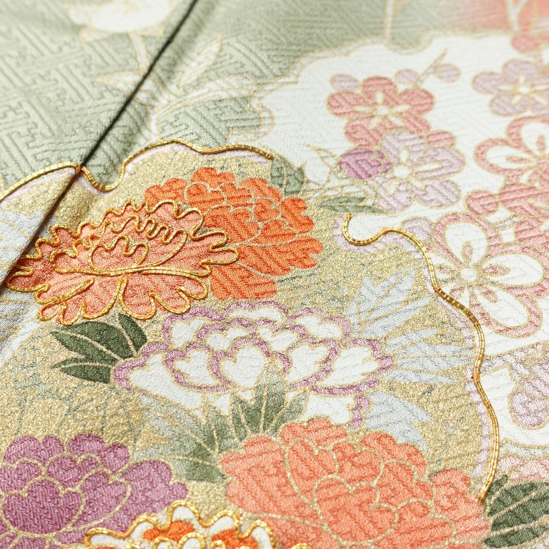 訪問着 美品 金駒刺繍 綸子 正絹 古典柄 袷仕立て 身丈155cm 裄丈63cm 箔 共八掛 金彩 フォーマル 着物 緑・うぐいす色_画像7