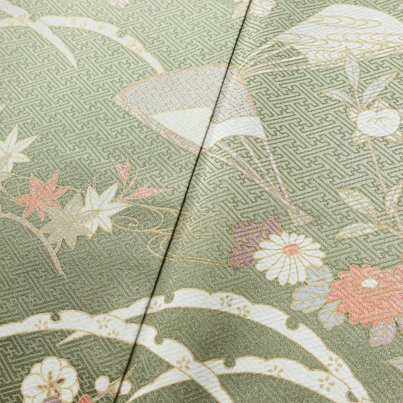 訪問着 美品 金駒刺繍 綸子 正絹 古典柄 袷仕立て 身丈155cm 裄丈63cm 箔 共八掛 金彩 フォーマル 着物 緑・うぐいす色_画像10