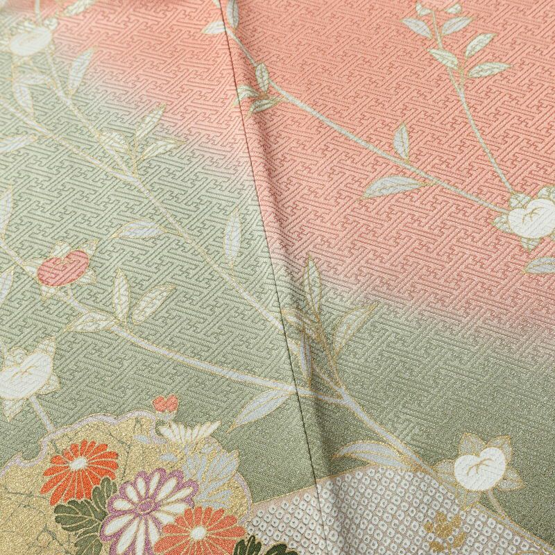 訪問着 美品 金駒刺繍 綸子 正絹 古典柄 袷仕立て 身丈155cm 裄丈63cm 箔 共八掛 金彩 フォーマル 着物 緑・うぐいす色_画像11