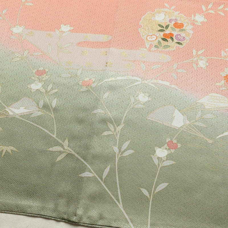 訪問着 美品 金駒刺繍 綸子 正絹 古典柄 袷仕立て 身丈155cm 裄丈63cm 箔 共八掛 金彩 フォーマル 着物 緑・うぐいす色_画像13