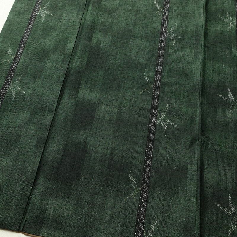 紬 良品 正絹 木の葉・植物柄 袷仕立て 身丈161cm 裄丈68cm 着物 緑・うぐいす色_画像4