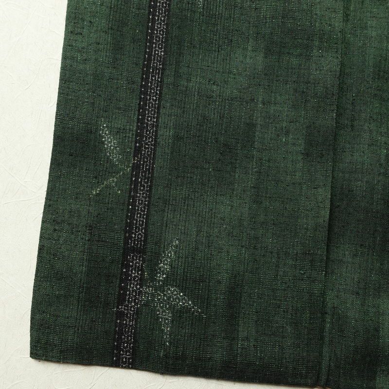 紬 良品 正絹 木の葉・植物柄 袷仕立て 身丈161cm 裄丈68cm 着物 緑・うぐいす色_画像11