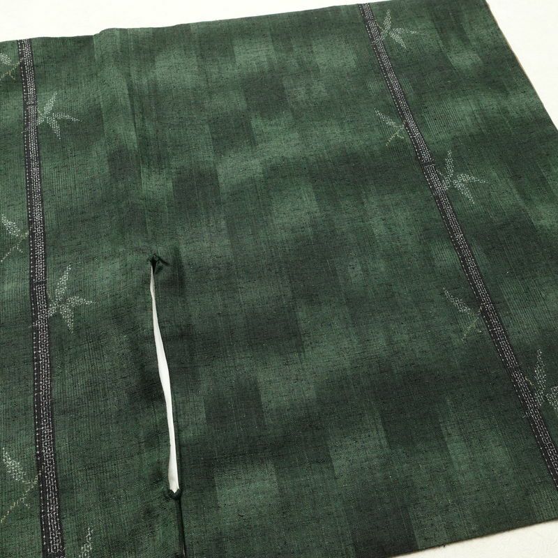 紬 良品 正絹 木の葉・植物柄 袷仕立て 身丈161cm 裄丈68cm 着物 緑・うぐいす色_画像12