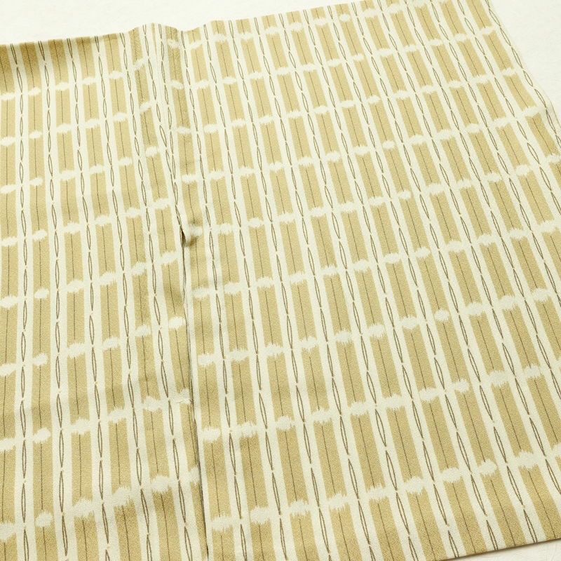 単衣 小紋 良品 ポリエステル 縞柄・線柄 単衣仕立て 身丈163.5cm 裄丈67cm 着物 ベージュ_画像13