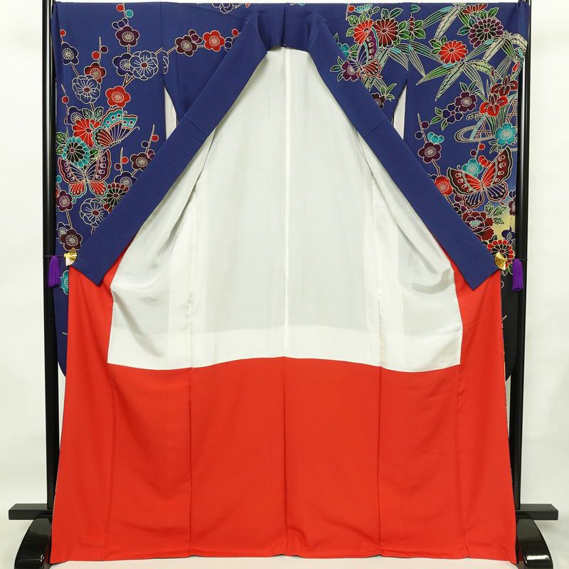 振袖 良品 縮緬 正絹 花柄 袷仕立て 身丈171cm 裄丈73cm フォーマル 蝶 着物 青・紺_画像3