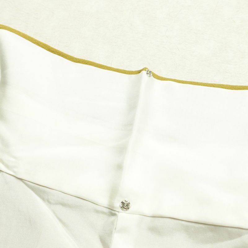 色無地 一つ紋付き 正絹 無地 袷仕立て 身丈150.5cm 裄丈63cm フォーマル 着物 黄・黄土色_画像19