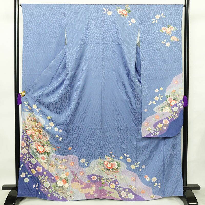 振袖 良品 落款入り 金駒刺繍 正絹 花柄 袷仕立て 身丈166.5cm 裄丈67cm 箔 金彩 着物 青・紺_画像1
