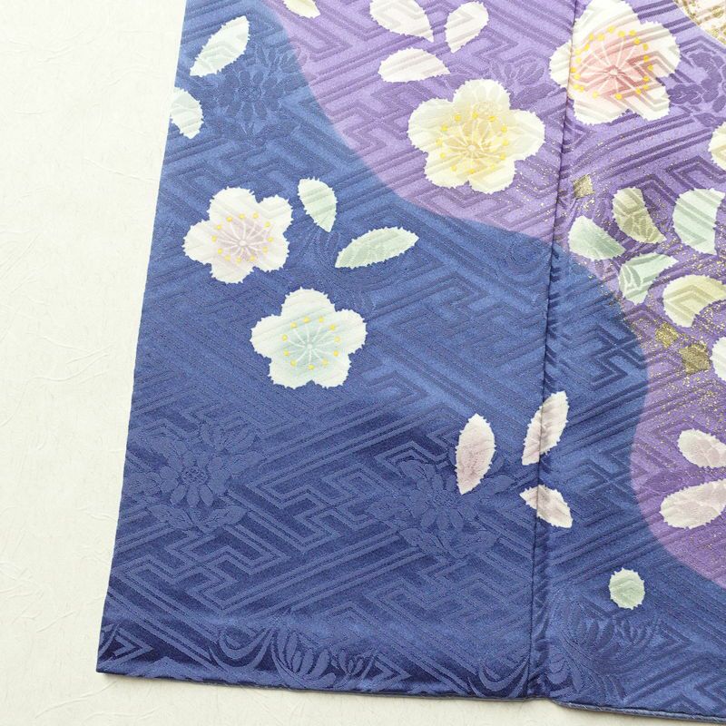 振袖 良品 落款入り 金駒刺繍 正絹 花柄 袷仕立て 身丈166.5cm 裄丈67cm 箔 金彩 着物 青・紺_画像11