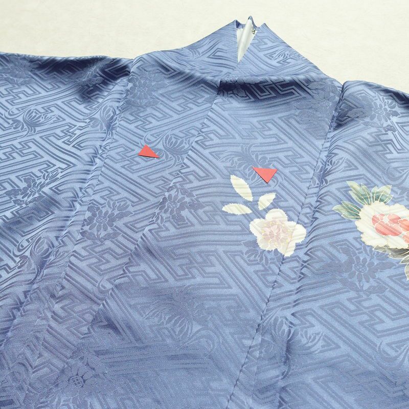 振袖 良品 落款入り 金駒刺繍 正絹 花柄 袷仕立て 身丈166.5cm 裄丈67cm 箔 金彩 着物 青・紺_画像18
