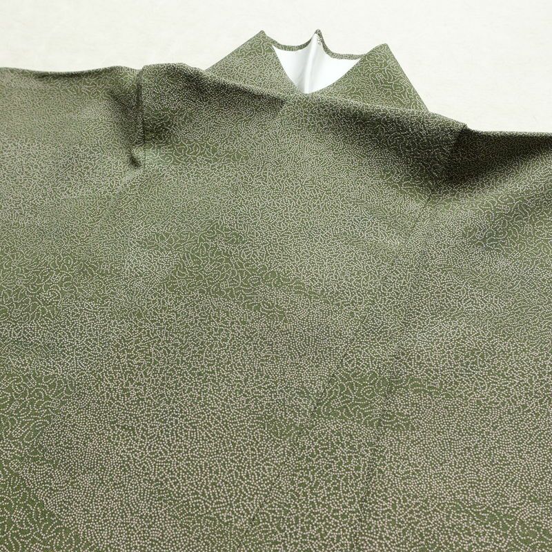 小紋 良品 縮緬 一つ紋付き 江戸小紋 正絹 古典柄 袷仕立て 身丈160.5cm 裄丈69.5cm 共八掛 着物 緑・うぐいす色_画像16