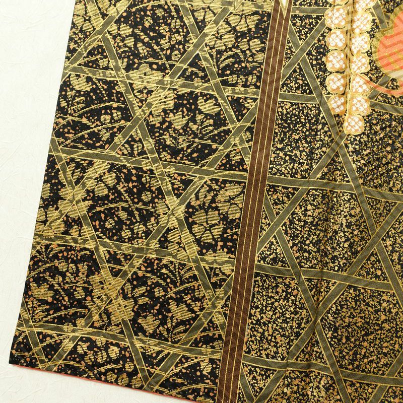 振袖 良品 金駒刺繍 セット品 長襦袢 正絹 古典柄 袷仕立て 身丈166.5cm 裄丈69cm 箔 フォーマル 着物 松 蝶 緑・うぐいす色_画像12