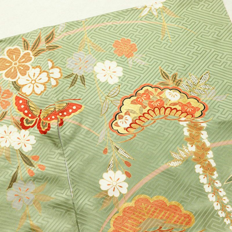 振袖 良品 金駒刺繍 セット品 長襦袢 正絹 古典柄 袷仕立て 身丈166.5cm 裄丈69cm 箔 フォーマル 着物 松 蝶 緑・うぐいす色_画像14