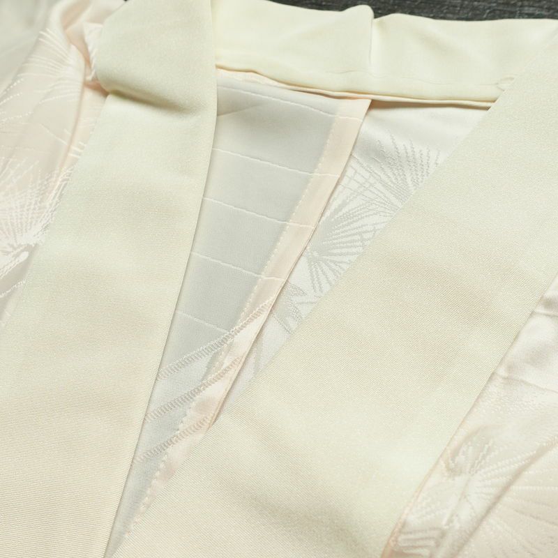 振袖 良品 金駒刺繍 セット品 長襦袢 正絹 古典柄 袷仕立て 身丈166.5cm 裄丈69cm 箔 フォーマル 着物 松 蝶 緑・うぐいす色_画像21