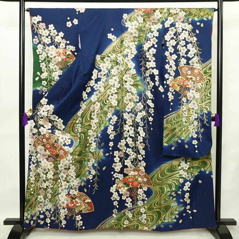 振袖 良品 金駒刺繍 正絹 古典柄 袷仕立て 身丈162cm 裄丈65.5cm 箔 金彩 梅 フォーマル 着物 青・紺_画像1