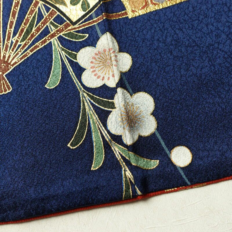 振袖 良品 金駒刺繍 正絹 古典柄 袷仕立て 身丈162cm 裄丈65.5cm 箔 金彩 梅 フォーマル 着物 青・紺_画像12