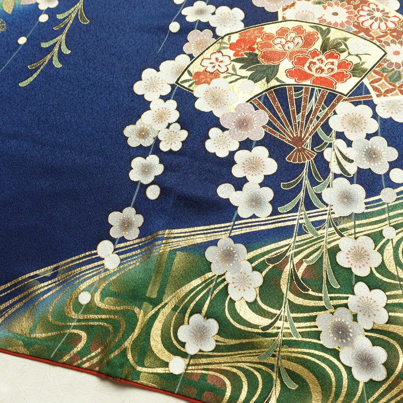 振袖 良品 金駒刺繍 正絹 古典柄 袷仕立て 身丈162cm 裄丈65.5cm 箔 金彩 梅 フォーマル 着物 青・紺_画像14
