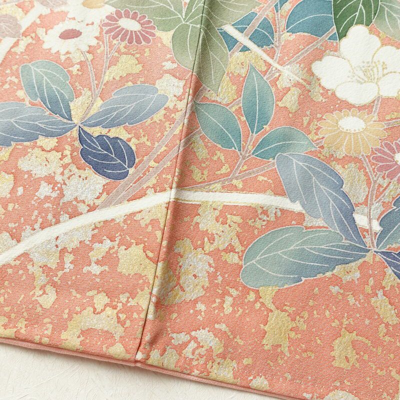訪問着 良品 縮緬 正絹 花柄 袷仕立て 身丈162.5cm 裄丈66.5cm 金彩 フォーマル 着物 ピンク_画像11