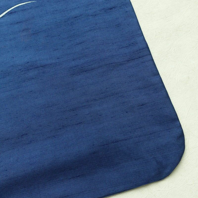 付け下げ 正絹 紬地 花柄 袷仕立て 身丈157.5cm 裄丈65cm 着物 青・紺_画像13