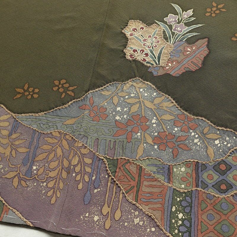 付け下げ 美品 落款入り しつけ糸付き 縮緬 正絹 木の葉・植物柄 袷仕立て 身丈163cm 裄丈64cm 箔 絞り 共八掛 フォーマル 着物 緑・うぐいす色_画像14