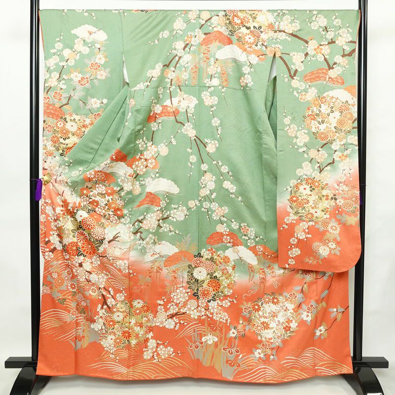 振袖 良品 正絹 木の葉・植物柄 袷仕立て 身丈163.5cm 裄丈69cm 箔 金彩 フォーマル 着物 緑・うぐいす色_画像1