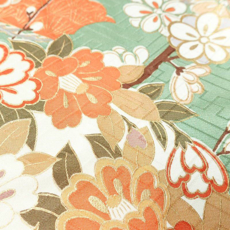 振袖 良品 正絹 木の葉・植物柄 袷仕立て 身丈163.5cm 裄丈69cm 箔 金彩 フォーマル 着物 緑・うぐいす色_画像9