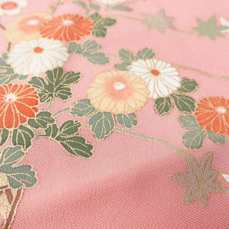 訪問着 美品 しつけ糸付き 正絹 古典柄 袷仕立て 身丈161cm 裄丈63cm 箔 金彩 菊 フォーマル 着物 ピンク_画像8