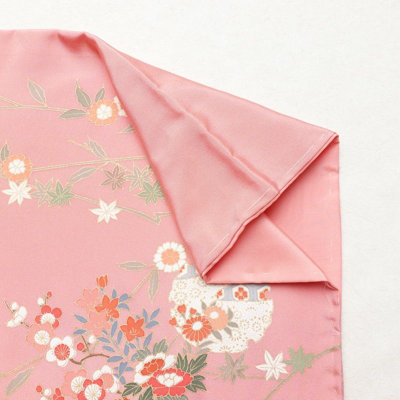 訪問着 美品 しつけ糸付き 正絹 古典柄 袷仕立て 身丈161cm 裄丈63cm 箔 金彩 菊 フォーマル 着物 ピンク_画像15