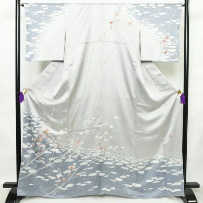 訪問着 落款入り 綸子 正絹 花柄 袷仕立て 身丈165cm 裄丈66cm 箔 共八掛 梅 金彩 フォーマル 着物 グレー