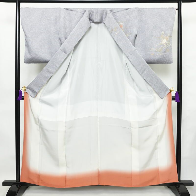 訪問着 正絹 古典柄 袷仕立て 身丈159cm 裄丈66.5cm 金彩 フォーマル 着物 紫・藤色_画像3