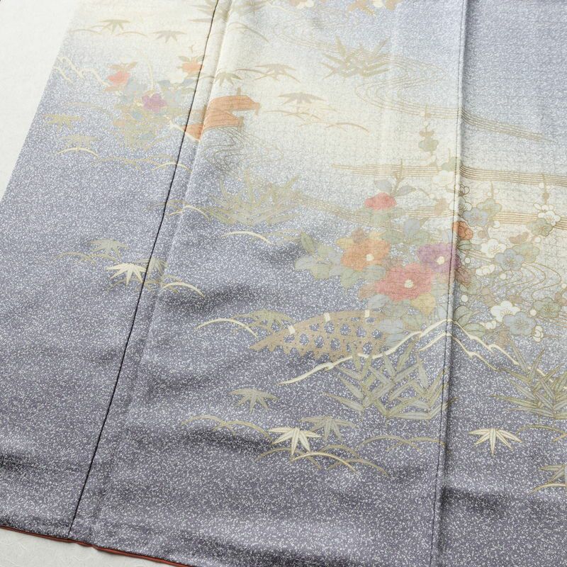 訪問着 正絹 古典柄 袷仕立て 身丈159cm 裄丈66.5cm 金彩 フォーマル 着物 紫・藤色_画像4