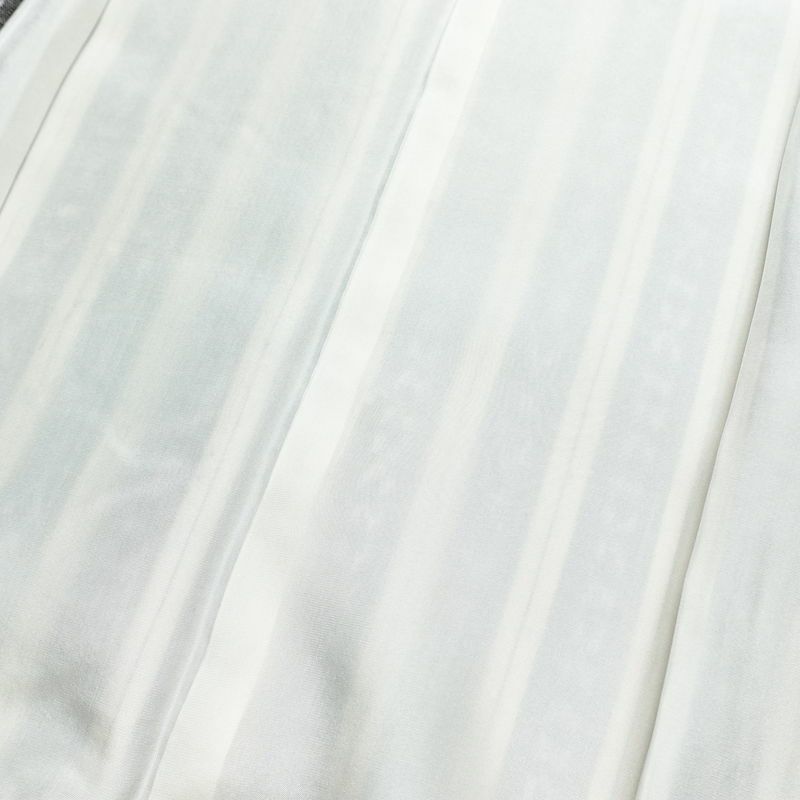 紬 良品 しつけ糸付き 正絹 縞柄・線柄 袷仕立て 身丈159.5cm 裄丈65.5cm 着物 グレー_画像17